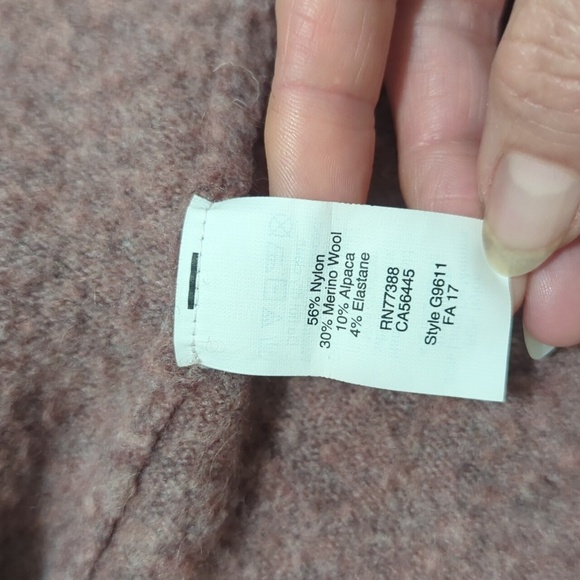 Madewell Kent Cardigan Sweater in Coziest Yarn, Color Heathered Pearl Size XS - Picture 15 of 15